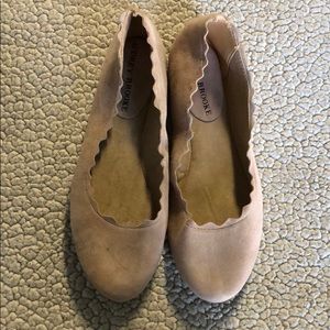 Pink suede scallop flats